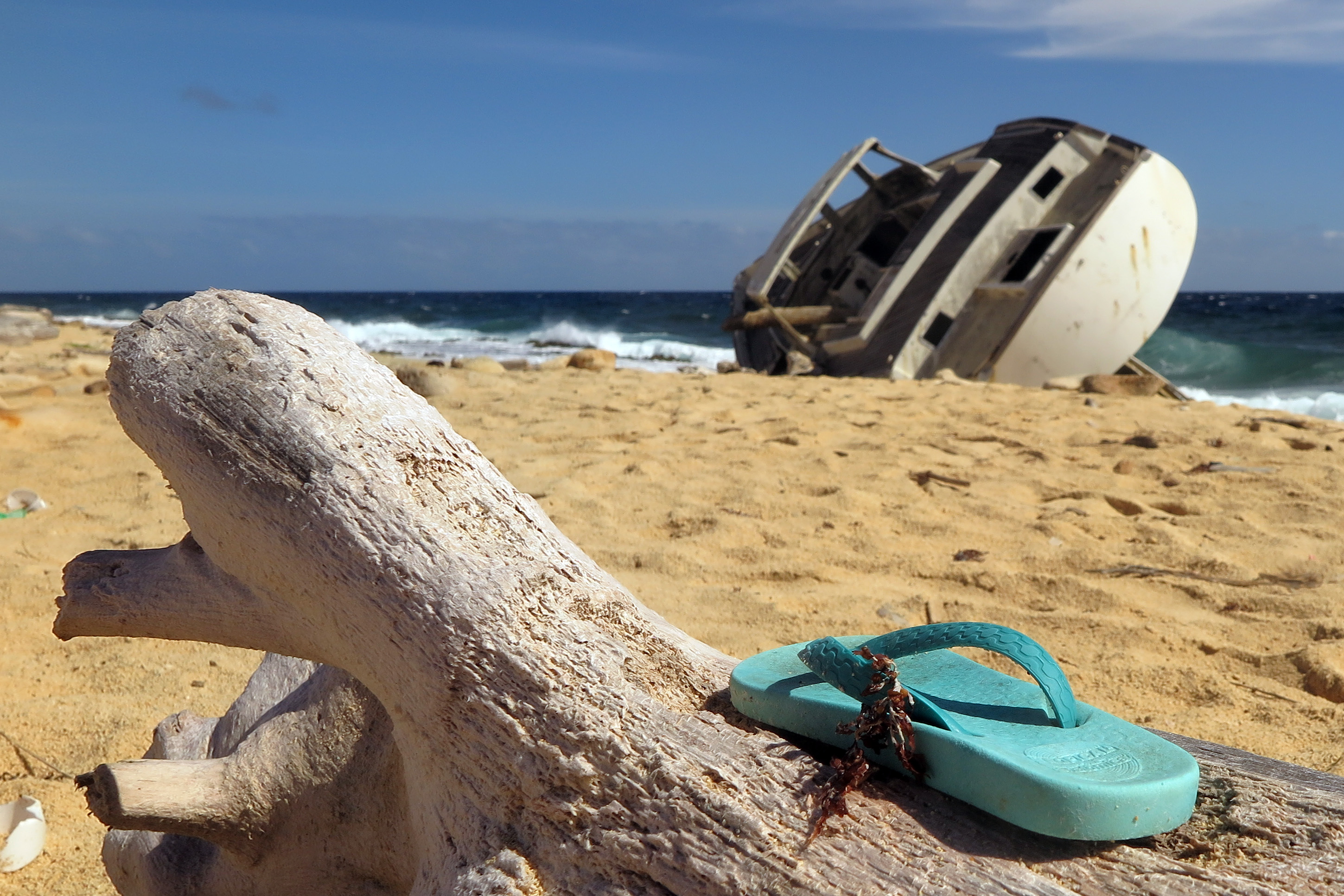 2018-01-24 - 10-54-55 - Klein Curacao - Wrack Yacht & FlipFlop